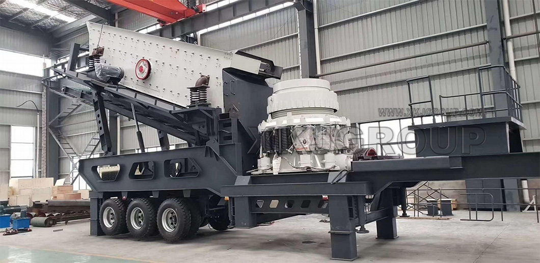 Mobile jaw crusher+cone crushing and screening integrated machine