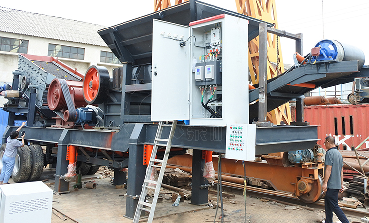 Wheeled Jaw Crusher Mobile Crushing Station Wheeled Jaw Crusher Mobile Crushing Station