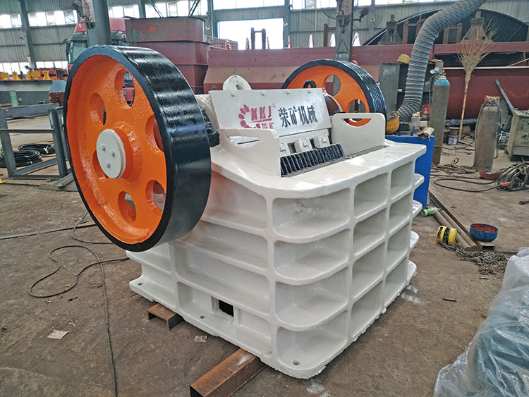 How much can a 250x400 crusher produce i