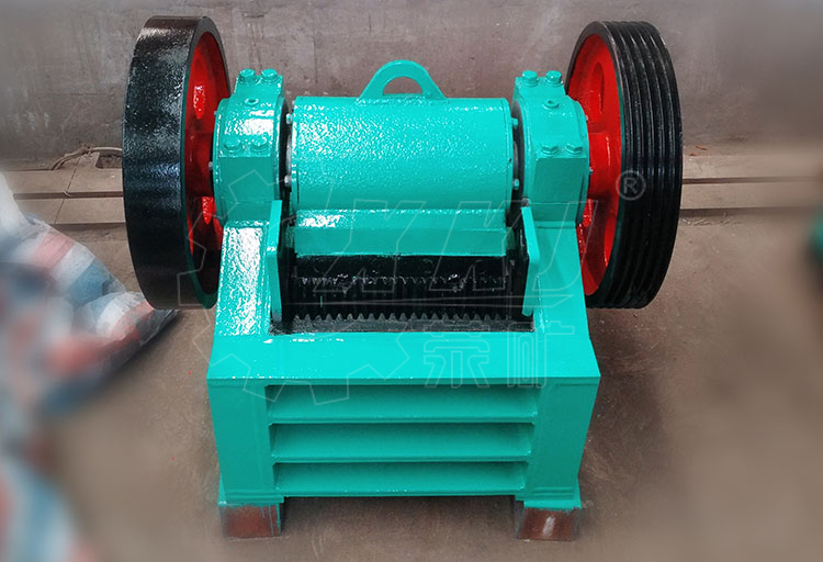Gangue jaw crusher