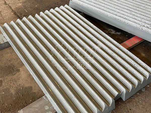 Which material is best for making the mo